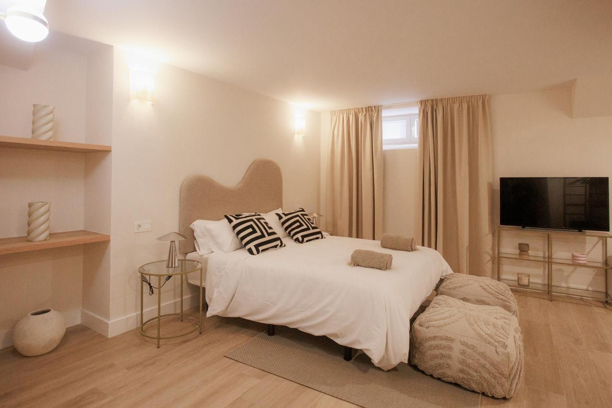 Apartamentos Cervantes Badajoz Ngoại thất bức ảnh